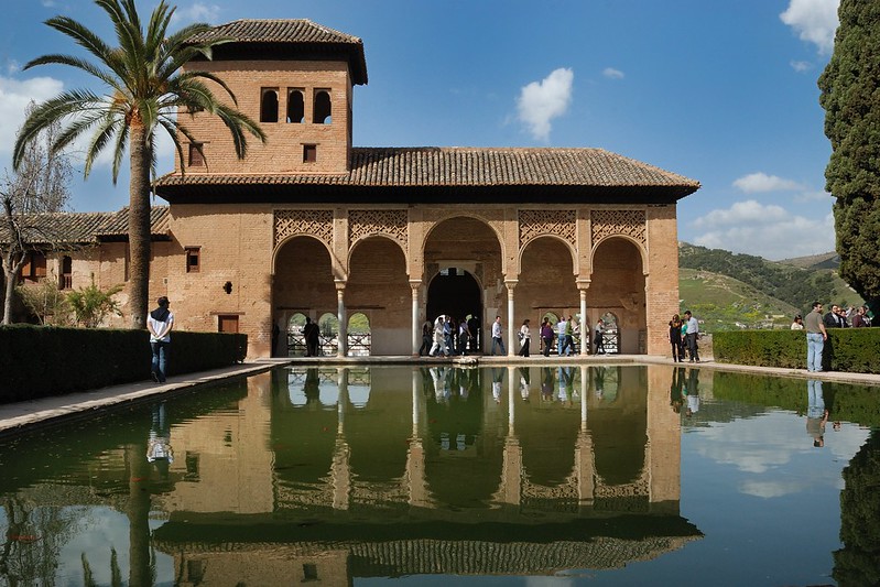 Bernard Grua photographe: Pièce d'eau d'El Partal et Torre de las Damas, Grenade, Andalousie