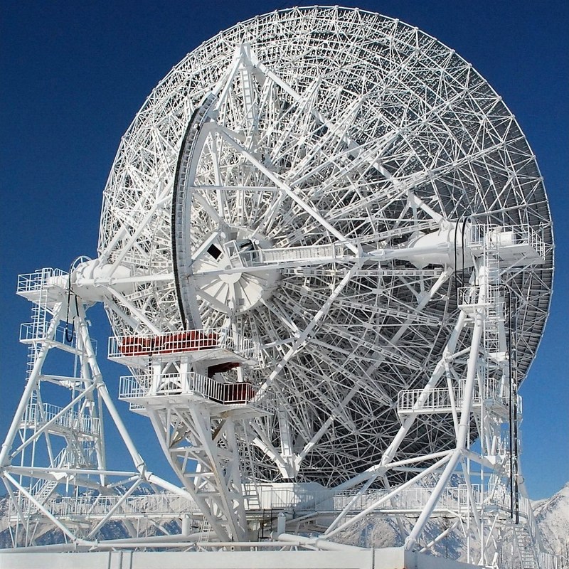 Badary radiotelescope astronomique projet quasar, Tounka, Sibérie  © Bernard Grua