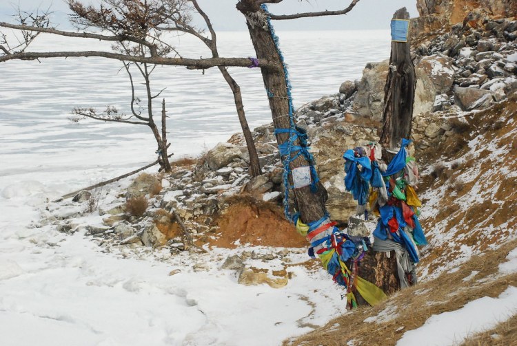 Photo de Bernard Grua : ovoo à Olkhon, le long du lac Baïkal, Sibérie