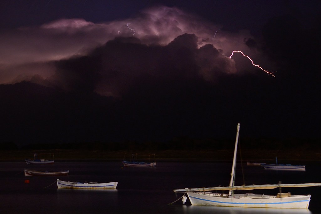 Photo de Bernard Grua : orage sur le port d'El Attaya, îles Kerkennah, Tunisie 