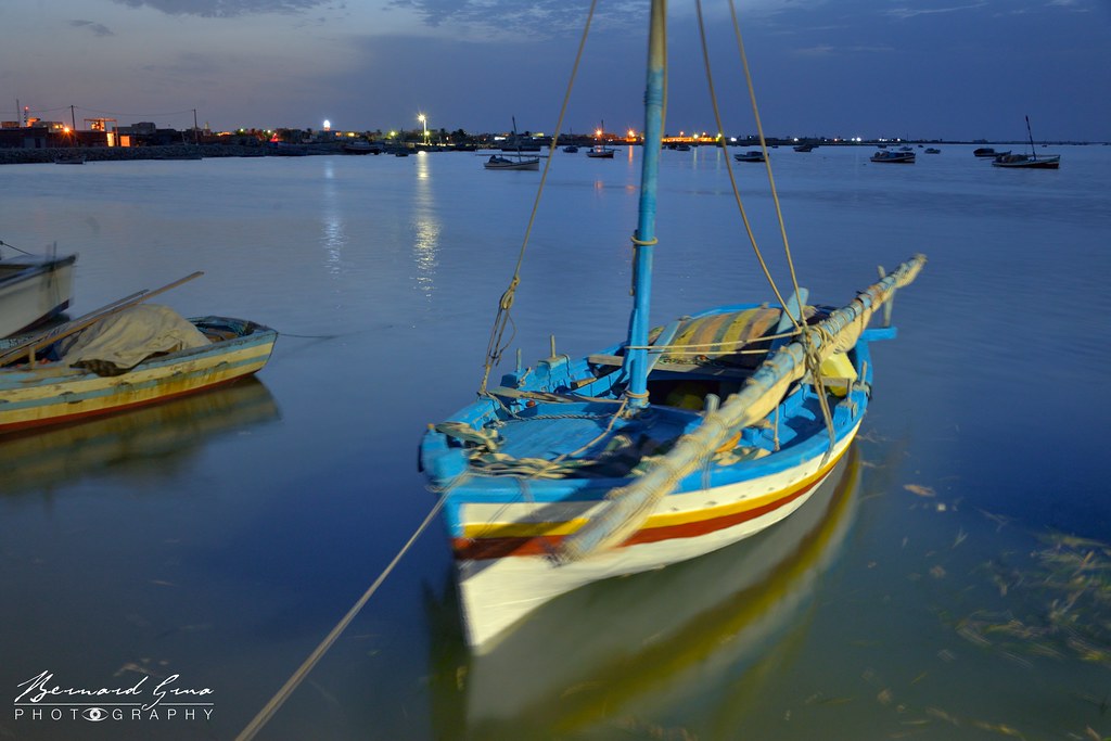 Photo de Bernard Grua : flouka dans le port d'El Attaya, Kerkennah 