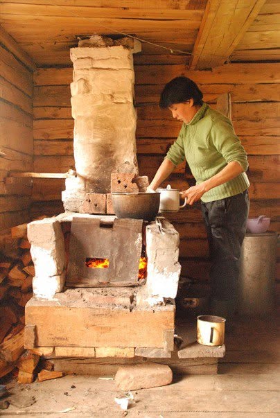 Monts Saïan orientaux, photographie de Bernard Grua :
Ирина Самаева, Boldokte, 2008