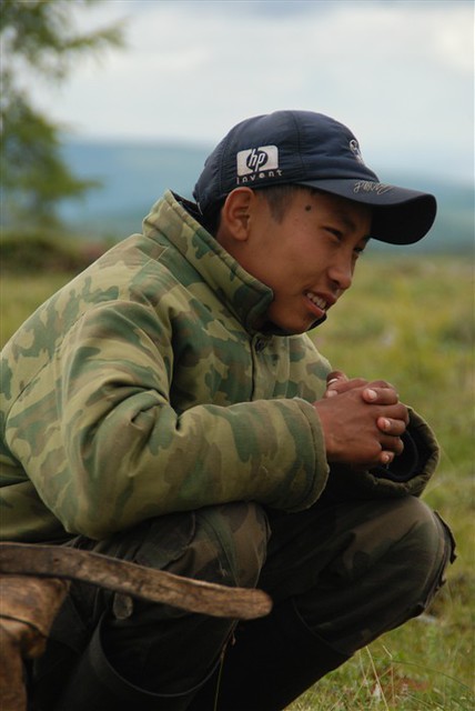 Bator Dondokov, Soyot, sur la piste de Batagol, monts Saïan orientaux, Sibérie, 2008.